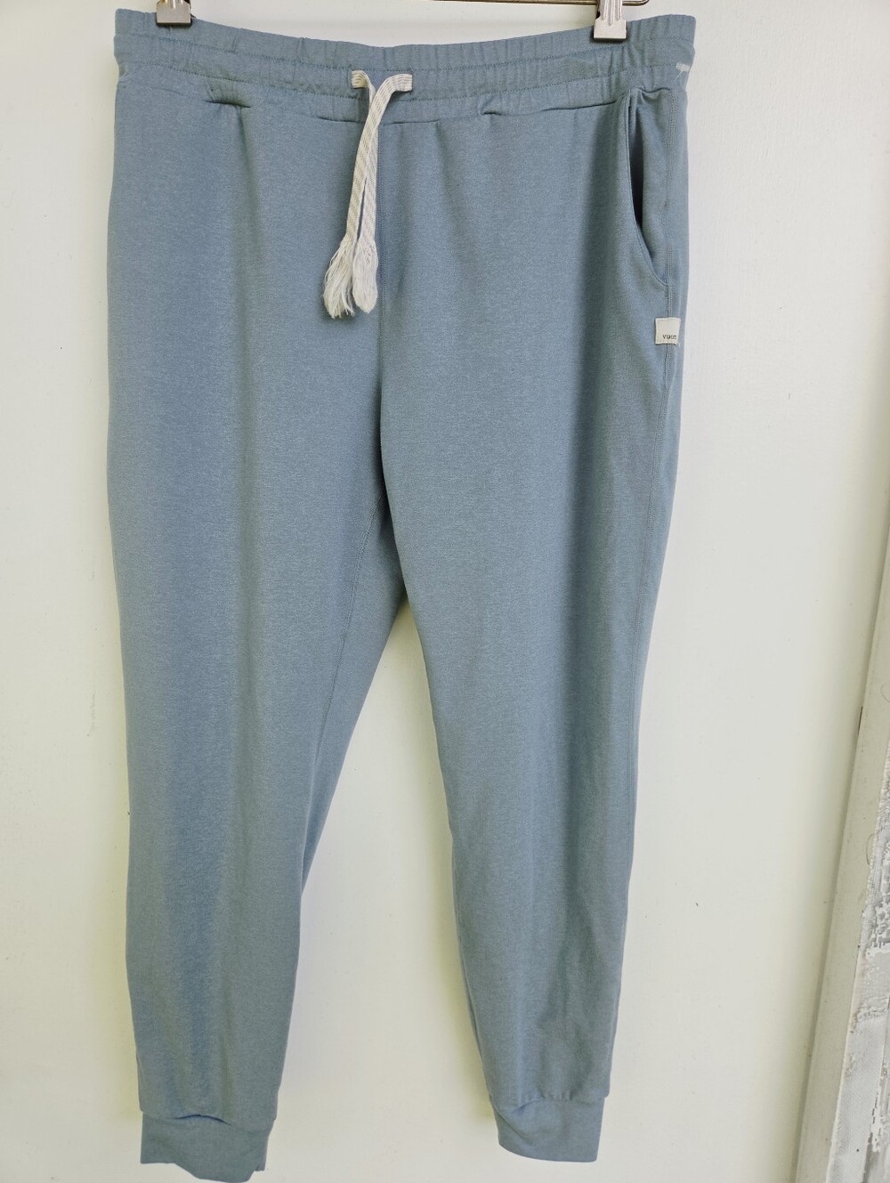 Vuori Women’s Performance Jogger Shade Heather Size Medium *Read* VW303